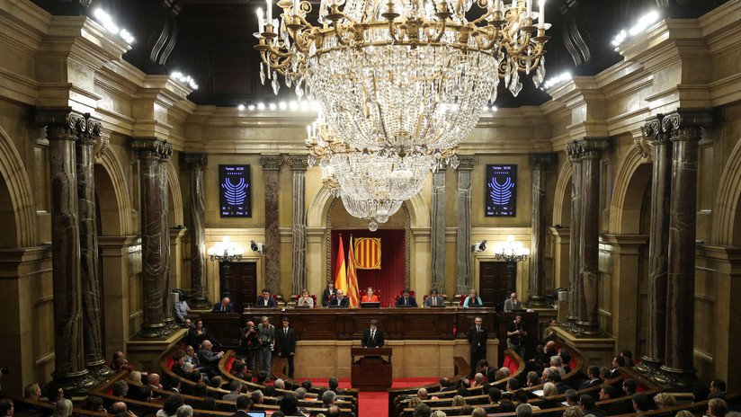 El Parlamento catalán celebrará el jueves un pleno monográfico sobre la aplicación del artículo 155