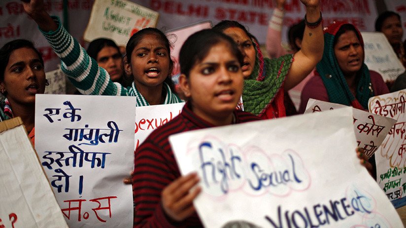 India: Filman una violación en vez de ayudar a la víctima