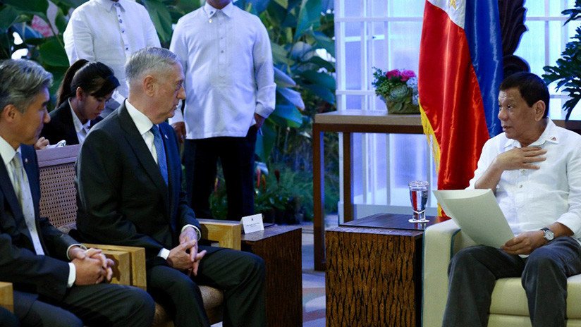 Duterte a Mattis: "Si liberan a una ciudad, libérenla, y no la arrasen con bombas"