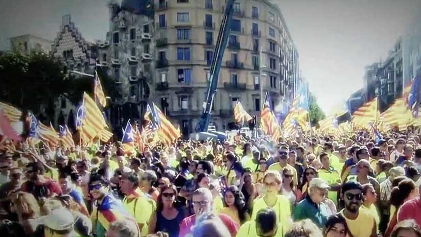 Qué ocurrió en España mientras el mundo seguía los acontecimientos en Cataluña