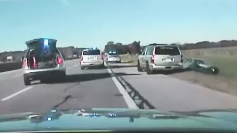 VIDEO: Policías de EE.UU. persiguen en coche durante una hora a un niño de 10 años