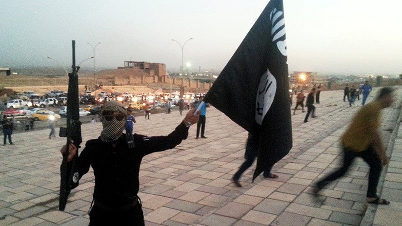 Moscú: "EE.UU. ayudaba de facto al Estado Islámico"