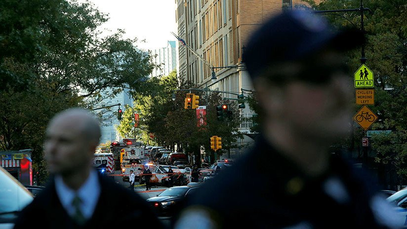 Una foto con el logo del EI tomada cerca del lugar del atentado en Nueva York levanta sospechas