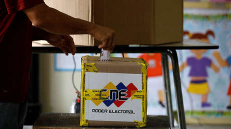 "Victoria tajante": Chavismo arrasa en 17 de las 23 gobernaciones en Venezuela