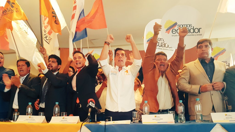 Surge en Ecuador un frente político en apoyo a Moreno y a una consulta popular