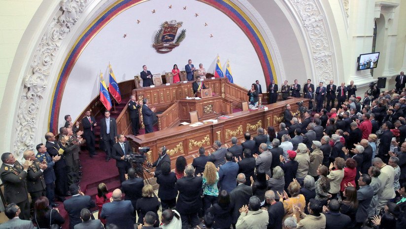 Constituyente venezolana aprueba Ley para sancionar a quienes fomenten el "odio" y la "violencia"