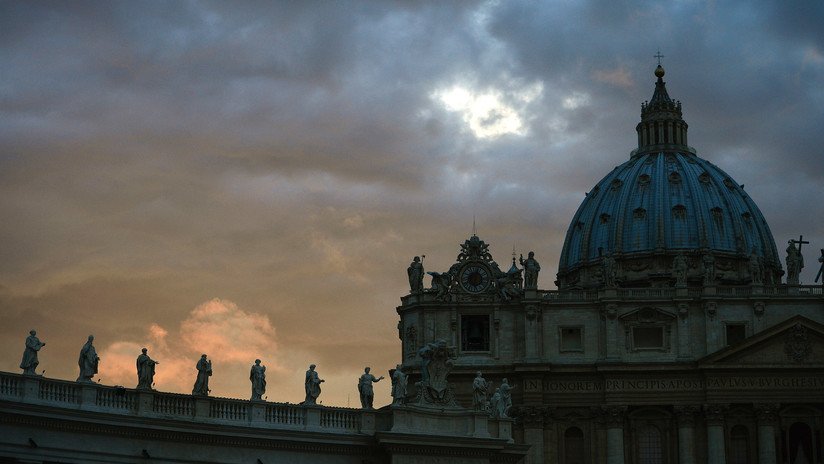 El Vaticano renuncia a su segunda fuente de ingresos principal porque "mata"