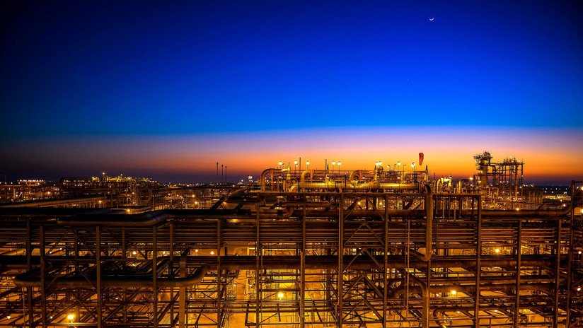 A toda costa: ¿Por qué las bolsas luchan por la OPI de la petrolera Saudi Aramco?