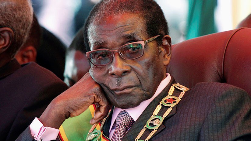 Medios: el presidente de Zimbabue acepta los términos de su renuncia