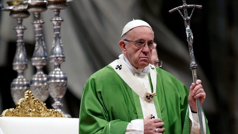 El Estado Islámico difunde un fotomontaje en el que aparece el papa Francisco decapitado