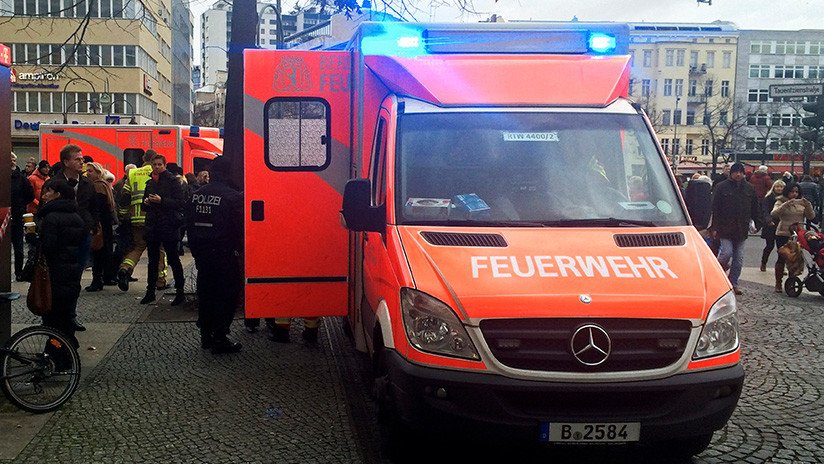FOTO: 6 heridos al embestir un coche a un grupo de peatones en Alemania