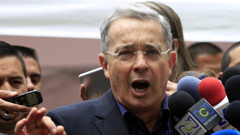 Los "sospechosos chavistas" en las elecciones presidenciales de Colombia, según Uribe