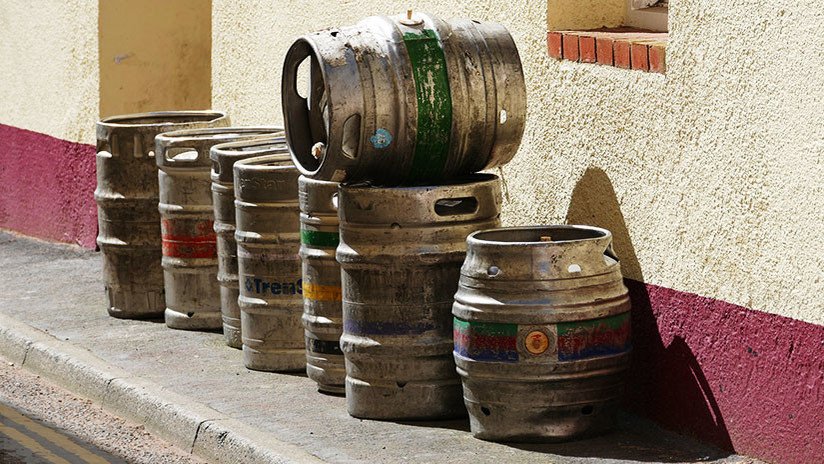 VIDEO: Cómo no se debe robar un barril de cerveza