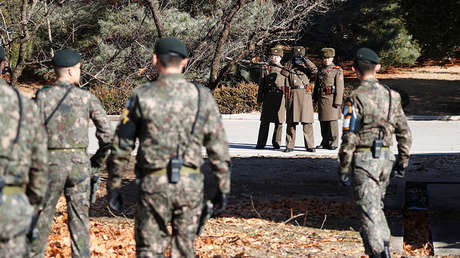 FOTOS: Las tropas de Corea del Norte y del Sur, frente a frente en el lugar de la fuga del desertor