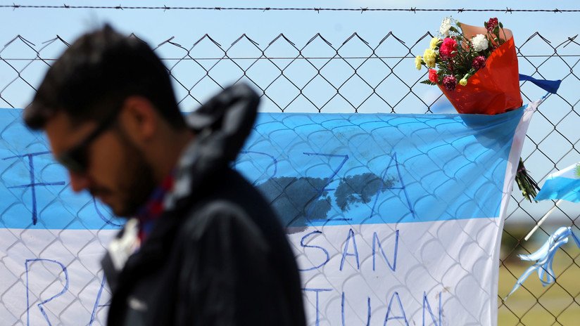 Familiares piden a Macri "revertir la decisión sobre el submarino ARA San Juan"