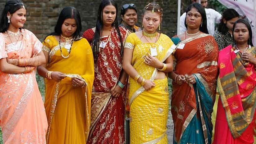 Trabajadoras sexuales de India fundan un banco para no sufrir extorsiones