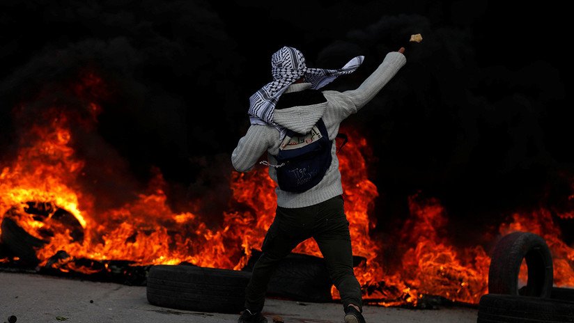"¡Parad a Trump!": protestas en Palestina derivan en enfrentamientos con la Policía israelí
