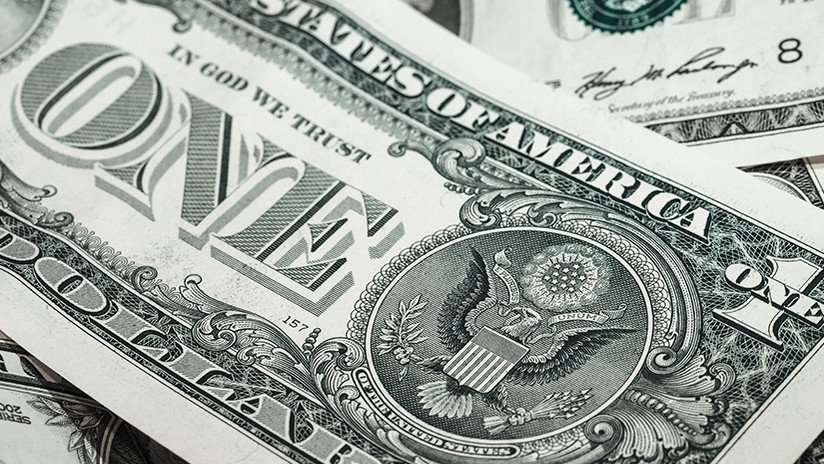 Economista estadounidense: El dólar tiene "los días contados" como moneda mundial