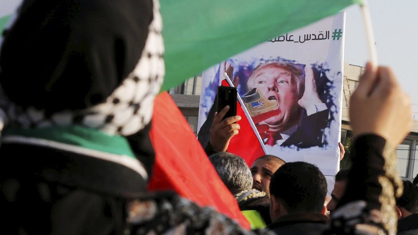 Hamás a RT: La decisión de Trump sobre Jerusalén es "racista y odiosa"