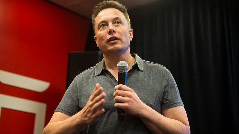 Elon Musk: El transporte público es un "dolor en el trasero"