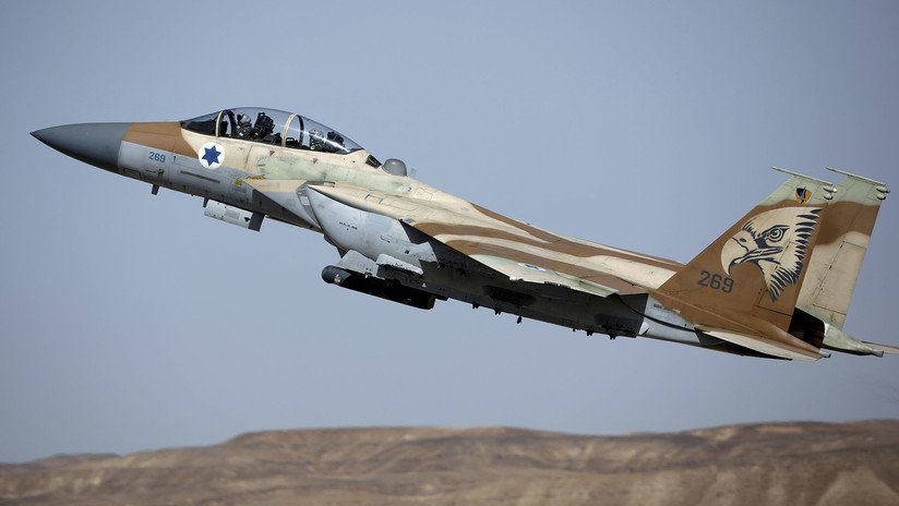 La Fuerza Aérea Israelí ataca posiciones de Hamás en respuesta a lanzamientos de misiles desde Gaza