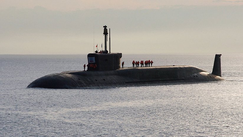 Los submarinos nucleares  rusos de quinta generación tendrán robots para aire y agua