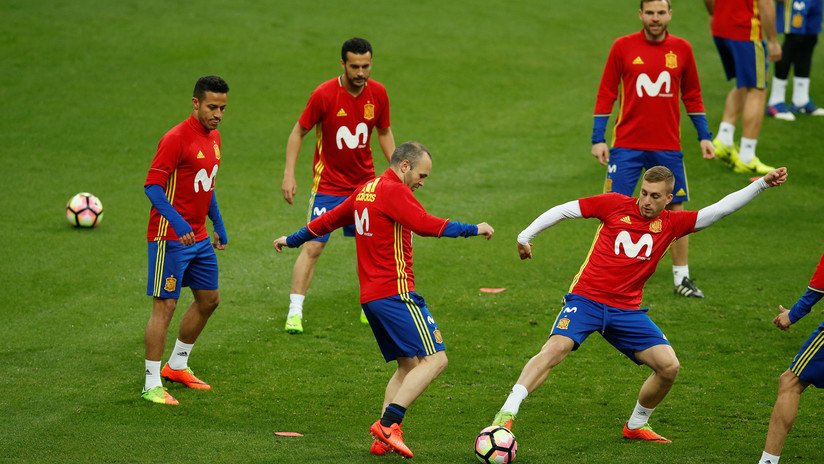 Andrés Iniesta: "España tiene una selección muy buena para llegar lejos en el Mundial de Rusia 2018"