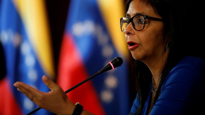 Venezuela declara personas no gratas a dos diplomáticos de Canadá y Brasil