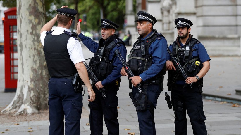 La Policía de Reino Unido atrapa a decenas de criminales con un método de 'Los Simpson'