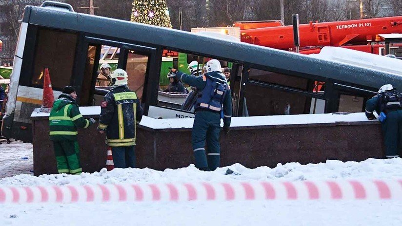 Infartantes imágenes del atropello a transeúntes por un autobús en Moscú