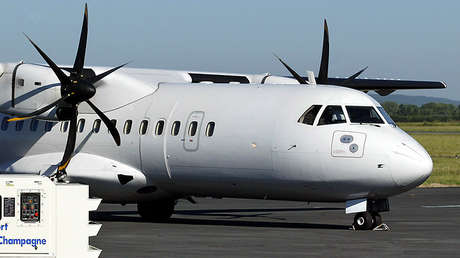 Un avión con 25 personas a bordo se estrella en Canadá