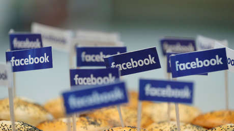 Facebook admite que puede ser malo para la salud y sugiere continuar con su uso