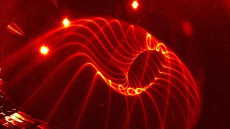 Científicos prueban una esfera nuclear que podría revolucionar la energía de fusión