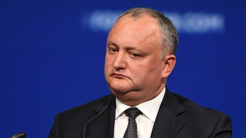El Tribunal Constitucional de Moldavia cesa las funciones del presidente Dodon