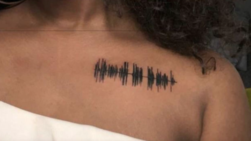 VIDEO: Una mujer se hace un tatuaje que 'habla' con la voz de su difunta abuela 