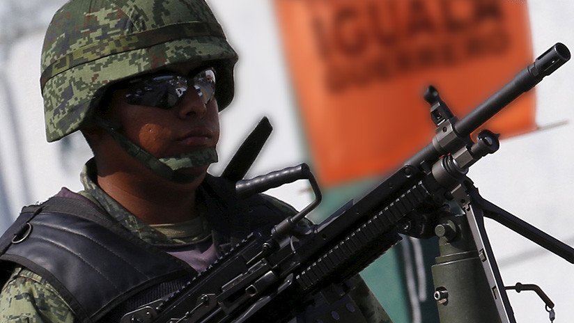 El Ejército mexicano desarma a la Policía de Chilpancingo (FOTOS, VIDEO)