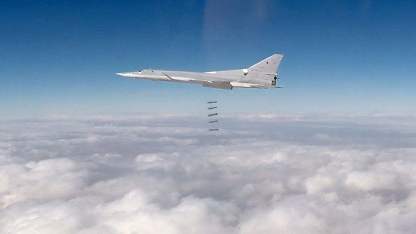 "No tiene análogos": El Ejército ruso obtendrá la nueva bomba planeadora inteligente Taladro