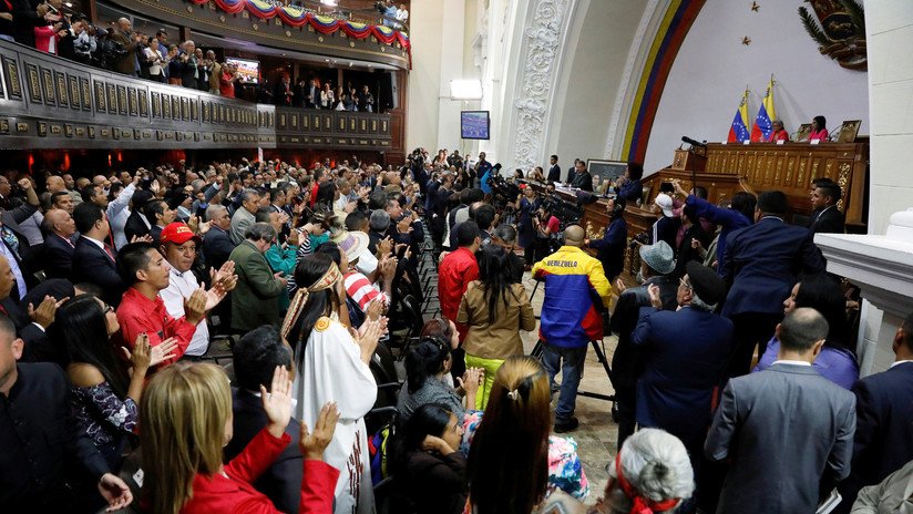 Venezuela: Aprueban ley contra la "guerra económica"