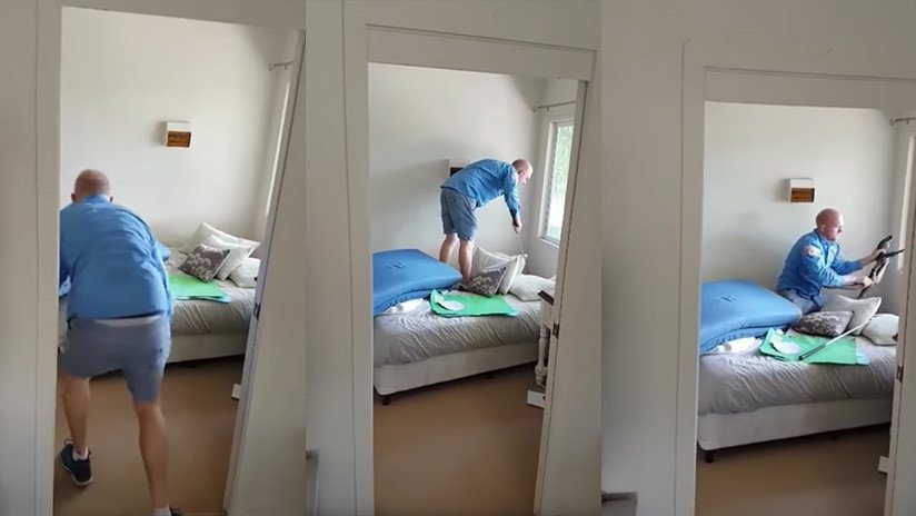 VIDEO: Un cazador de reptiles saca un lagarto de metro y medio de debajo de una cama infantil 