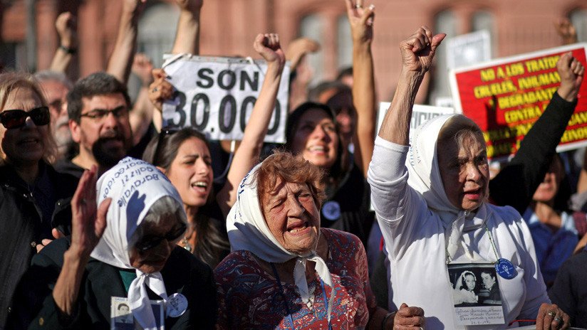 Ordenan allanar la sede de las Madres de Plaza de Mayo en Buenos Aires