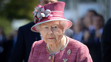 Nunca adivinará qué regalo le gustó más a Isabel II