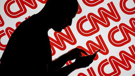 VIDEO: "Todo lo que hablamos en la CNN" es sobre Rusia, pero a los votantes eso "no les importa"