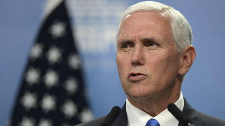 Pence tacha de "desastre" el acuerdo nuclear iraní