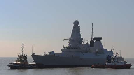 Un destructor británico equipado con misiles Tomahawk entra en el mar Negro