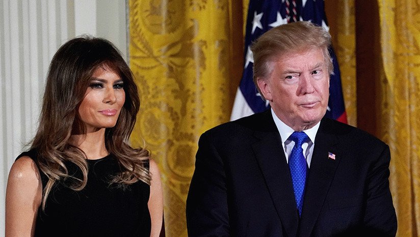 VIDEO: Melania Trump se niega a tomarse una foto conjunta con su marido