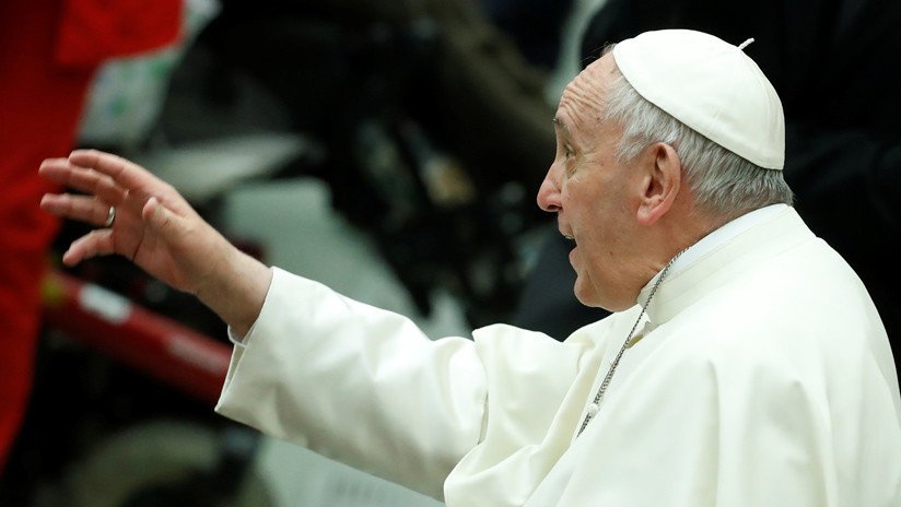 Afirman que el papa conocía y encubrió los abusos sexuales cometidos por sacerdotes en Chile (FOTOS)