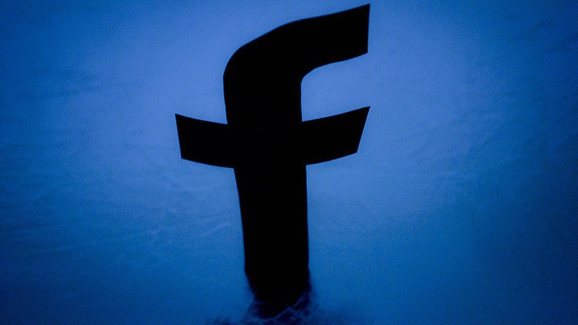 Por primera vez en la historia: Cae el número de usuarios de Facebook de América del Norte