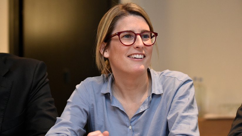 España: Elsa Artadi sería la candidata de consenso para sustituir a Puigdemont