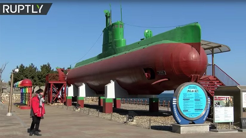 VIDEO: Un submarino espía norcoreano atrae a los visitantes de Pyeongchang 2018