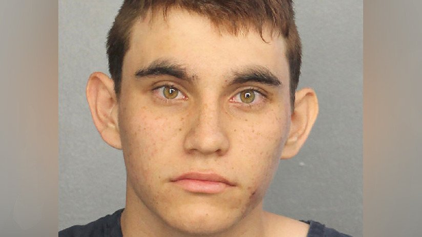 Tras perpetrar la masacre en la secundaria, el tirador de Florida se fue a McDonald's